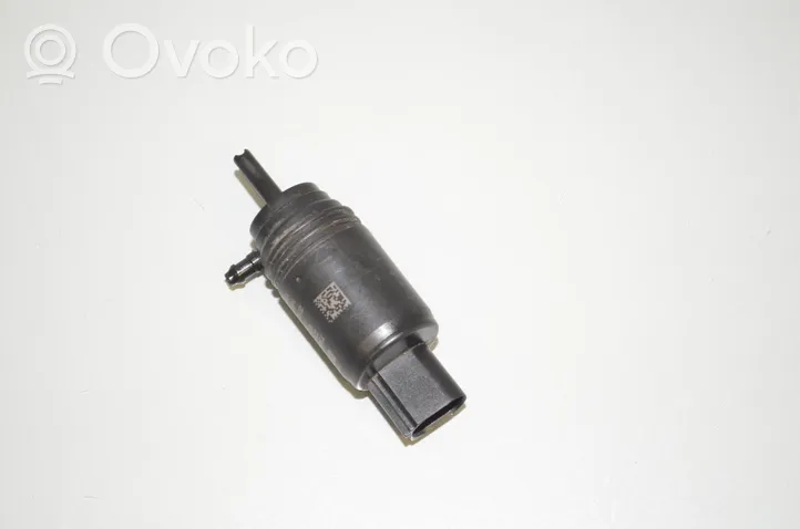 BMW 2 F22 F23 Pompa lavavetri parabrezza/vetro frontale 7345885