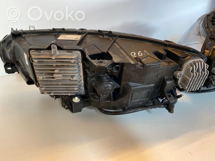 Volvo S90, V90 Lampa przednia 32228683