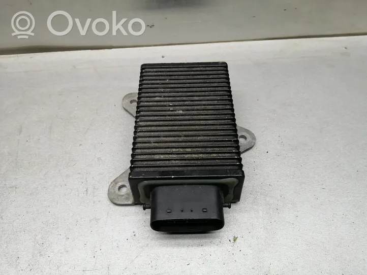 Mitsubishi Carisma Degalų purkštukų (forsunkių) valdymo blokas MD340897