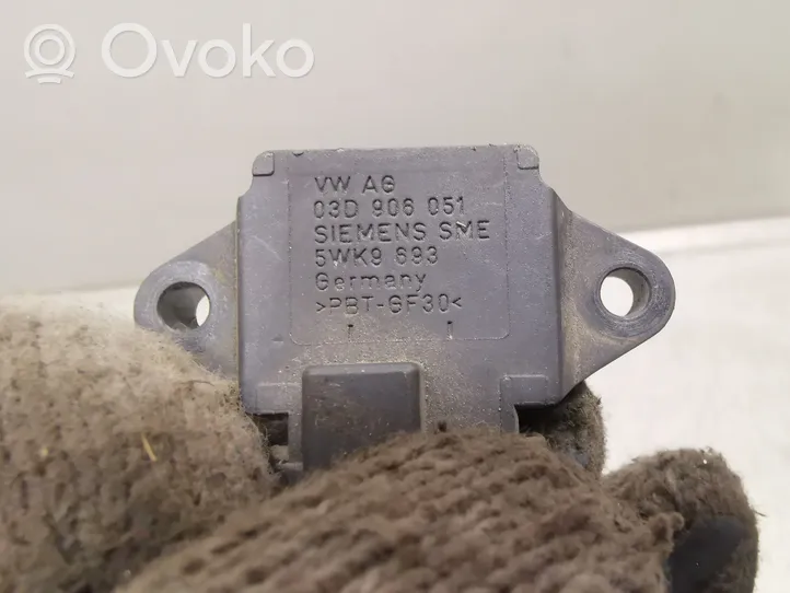 Volkswagen Polo IV 9N3 Air pressure sensor 03D906051