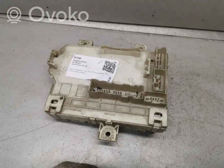 Smart ForFour I Module de fusibles 02244106