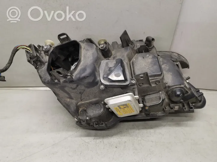 BMW 7 E65 E66 Lampa przednia 6937241