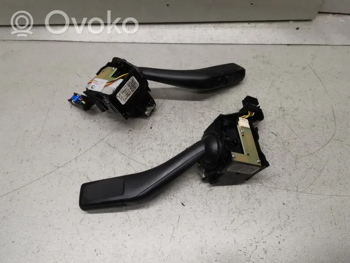 Volkswagen Golf V Leva/interruttore dell’indicatore di direzione e tergicristallo 1K0953519A