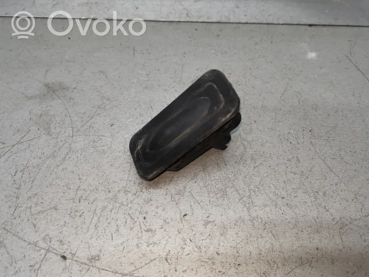 Renault Scenic II -  Grand scenic II Tailgate opening switch 