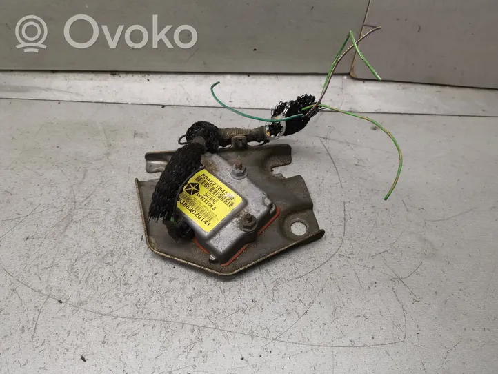 Chrysler PT Cruiser Module de contrôle airbag P04671845AB