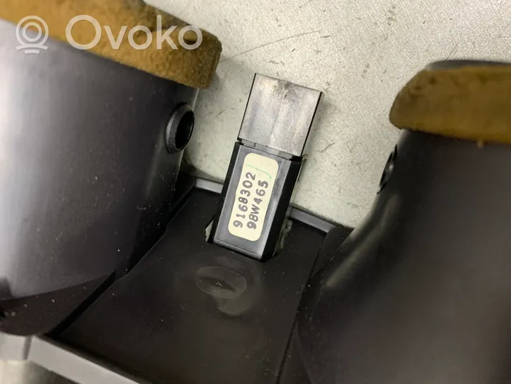 Volvo S80 Hazard light switch 9168302