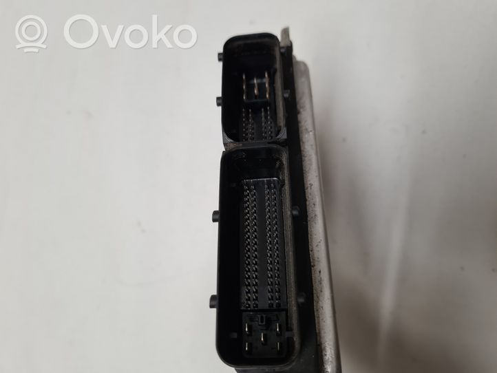 Ford Galaxy Sterownik / Moduł ECU 038906019FA