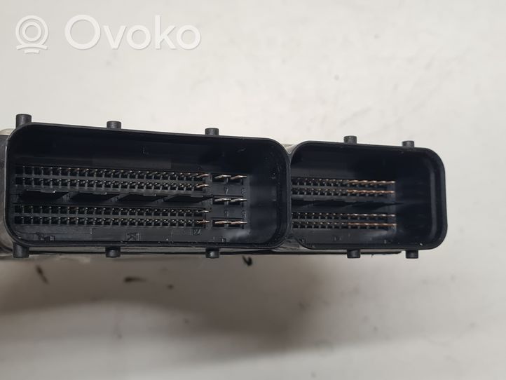 Volkswagen Touareg I Sterownik / Moduł ECU 070906016DH