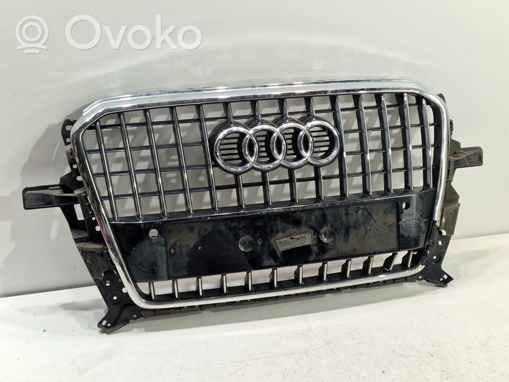 Audi Q5 SQ5 Etupuskurin ylempi jäähdytinsäleikkö 