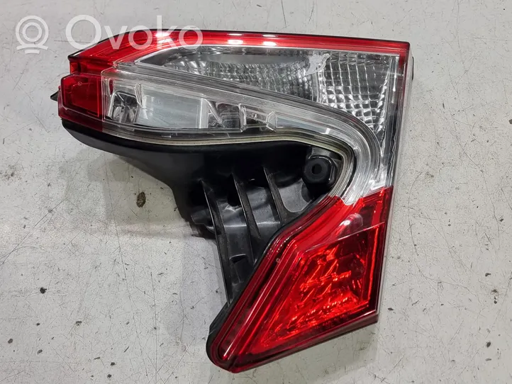 Toyota C-HR Luci posteriori del portellone del bagagliaio 81580F4010