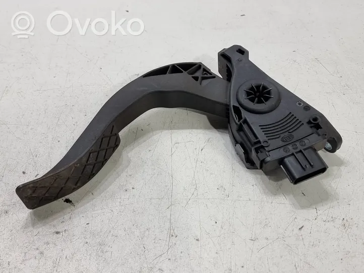 Audi A4 S4 B8 8K Accelerator throttle pedal 8K1723523