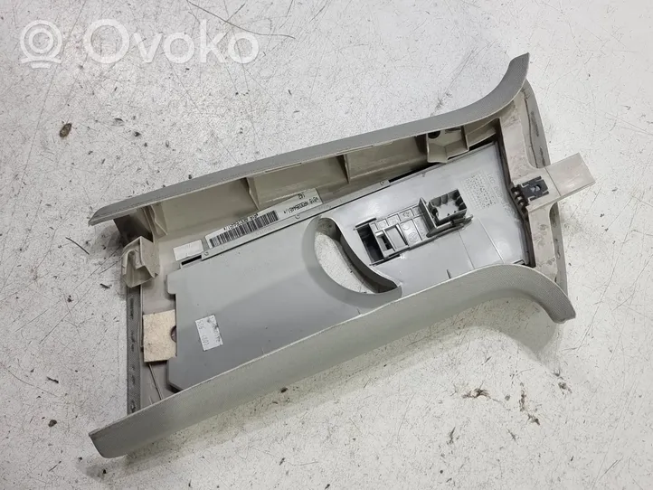 Volkswagen Golf VI Rivestimento montante (B) (superiore) 1K0868312