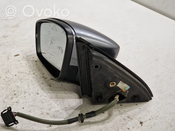 Volkswagen Jetta VI Front door electric wing mirror 