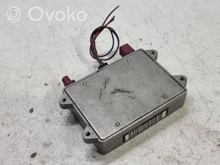 Audi A6 S6 C5 4B Antenas vadības bloks 8E0035456B