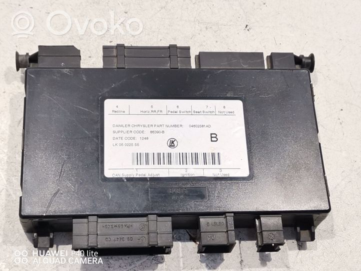 Chrysler Voyager Module de commande de siège 04602581AD