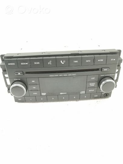 Dodge Nitro Unité principale radio / CD / DVD / GPS 05064053AJ