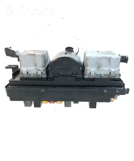 Opel Antara Set scatola dei fusibili 95471068