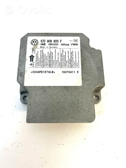 Skoda Superb B5 (3U) Module de contrôle airbag 1C0909605F