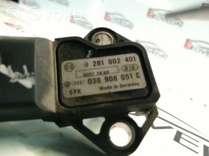 Volkswagen Touran I Sensor de la presión del aire 038906051C