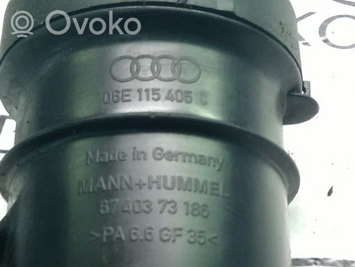 Audi A4 S4 B8 8K Öljynsuodattimen kannake 06E115405C