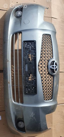 Toyota Yaris Zderzak przedni 521190D130