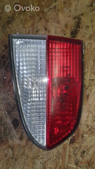 Hyundai H-1, Starex, Satellite Lampy tylnej klapy bagażnika 924054A61