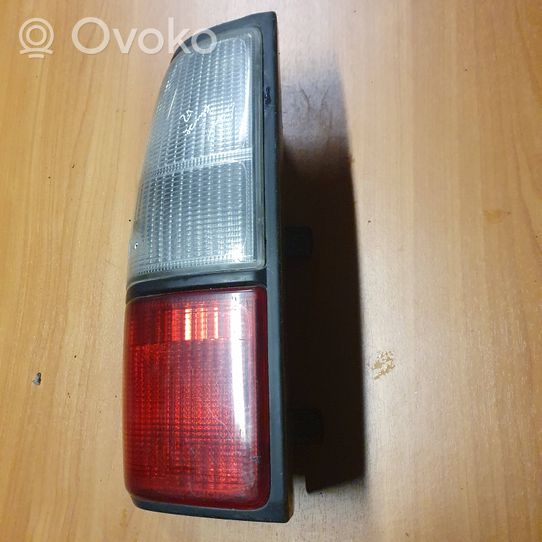 Toyota Land Cruiser (J100) Lampa tylna KOITO6089