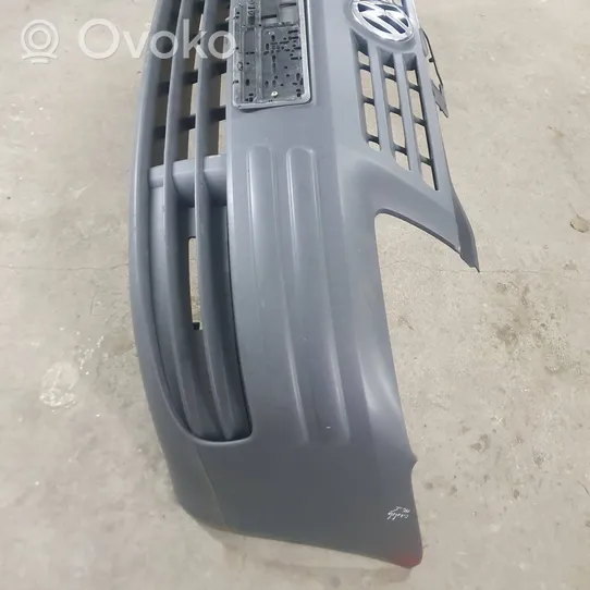 Volkswagen Caddy Front bumper 2K0807221