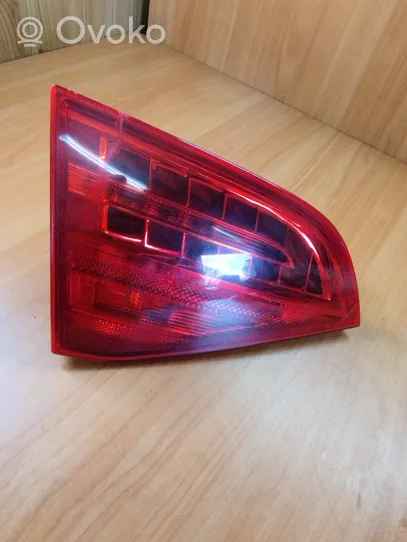 Audi A4 S4 B8 8K Tailgate rear/tail lights 8K9945093B