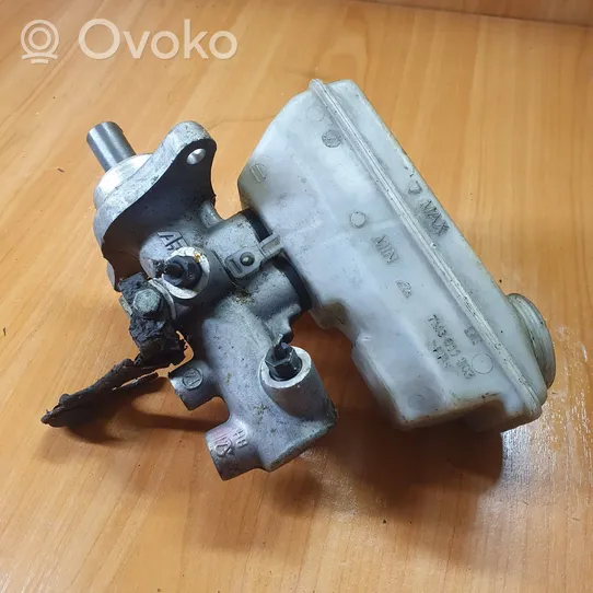 Seat Alhambra (Mk2) Master brake cylinder 7M3611303