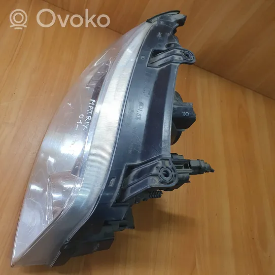 Hyundai Matrix Lampa przednia 92101170