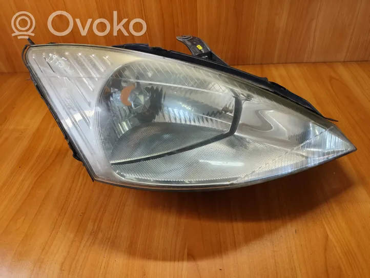 Ford Focus Headlight/headlamp XS4X13005