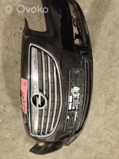 Opel Insignia A Front bumper 13288286