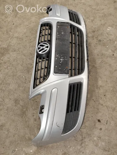 Volkswagen Polo IV 9N3 Front bumper 6Q0807221C