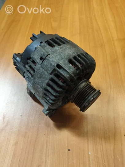 Volkswagen Golf V Alternador 06F903023C