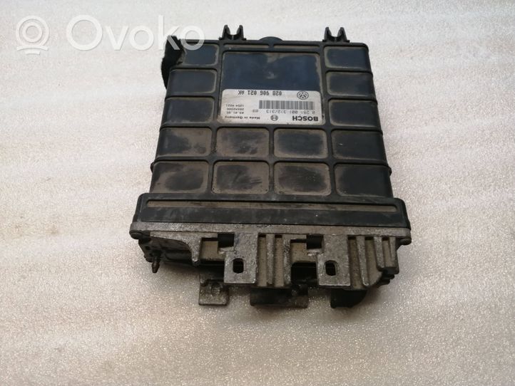 Audi 80 90 S2 B4 Centralina/modulo del motore 028906021AK