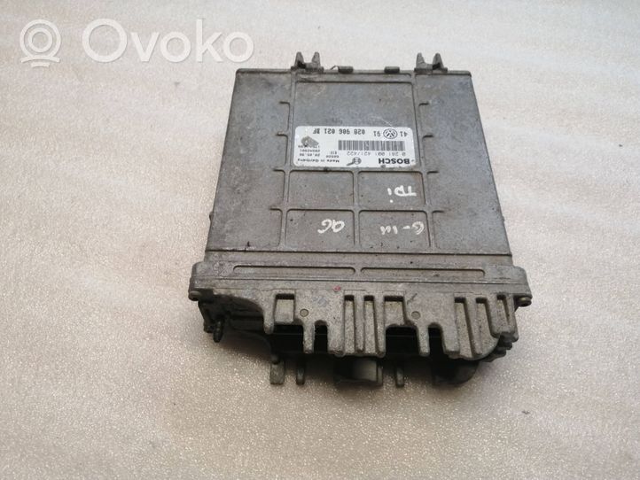 Volkswagen Golf III Sterownik / Moduł ECU 028906021BF