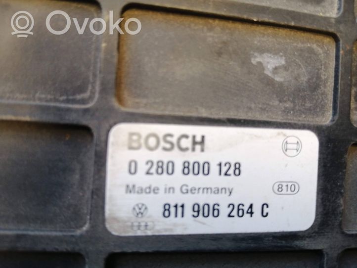 Audi 100 200 5000 C3 Calculateur moteur ECU 811906264C