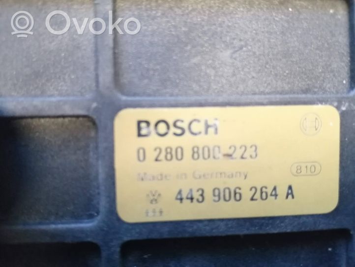 Audi 80 90 B3 Calculateur moteur ECU 443906264A