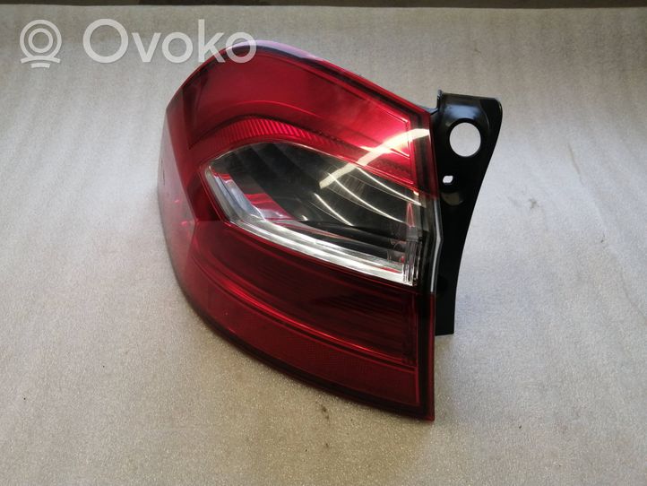 KIA Rio Lampa tylna 924011W2L