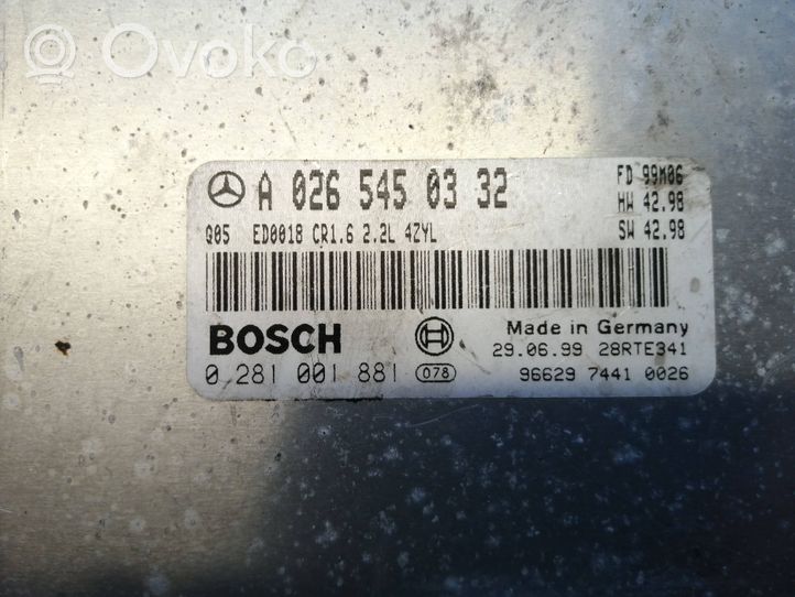 Mercedes-Benz C W202 Sterownik / Moduł ECU A0265450332