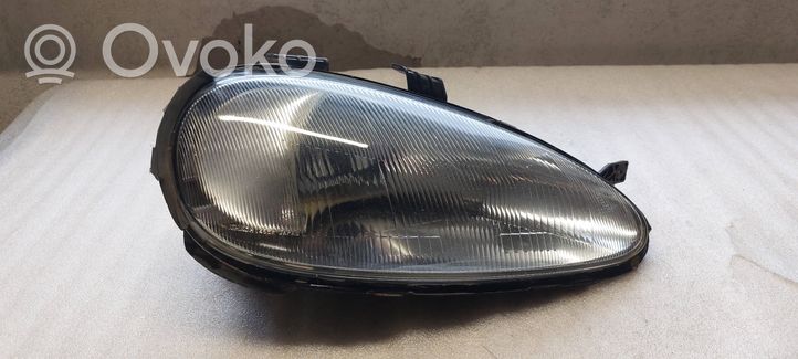 Mazda MX-3 Lampa przednia 1456R