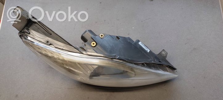 Ford C-MAX II Lampa przednia AM5113W029BE