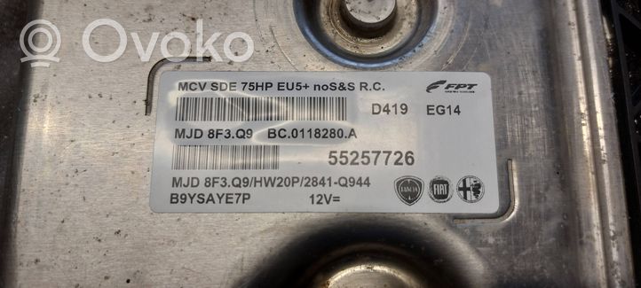 Fiat Fiorino Calculateur moteur ECU 55257726