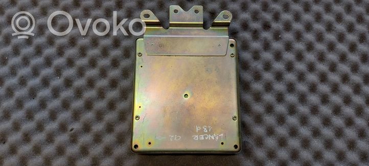 Mitsubishi Lancer Sterownik / Moduł ECU MD193871