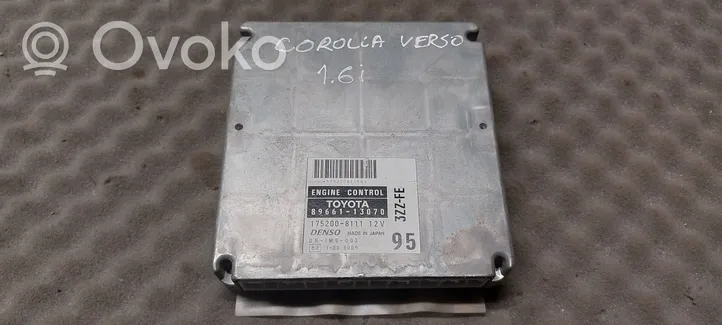 Toyota Corolla Verso AR10 Calculateur moteur ECU 8966113070