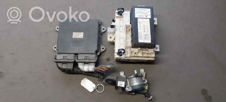 Mitsubishi Colt CZ3 Komputer / Sterownik ECU i komplet kluczy A1351506279