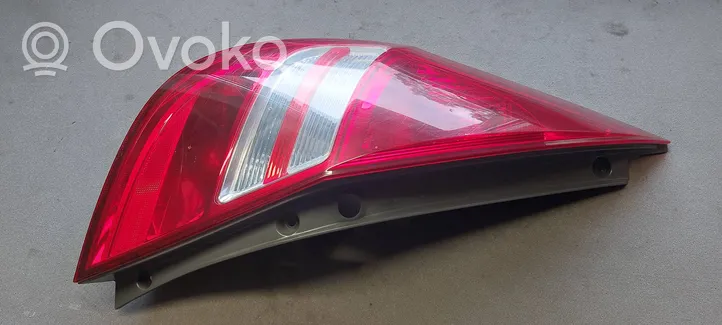 Hyundai i30 Rear/tail lights 924012R0