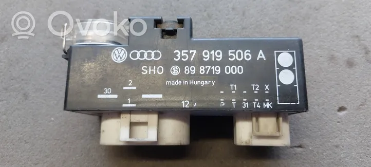 Volkswagen PASSAT B3 Coolant fan relay 357919506A