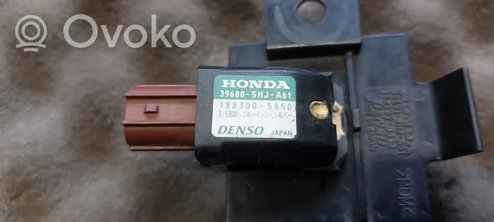 Honda CR-V Задний кронштейн датчика парковки (PDC) 39680SHJA61